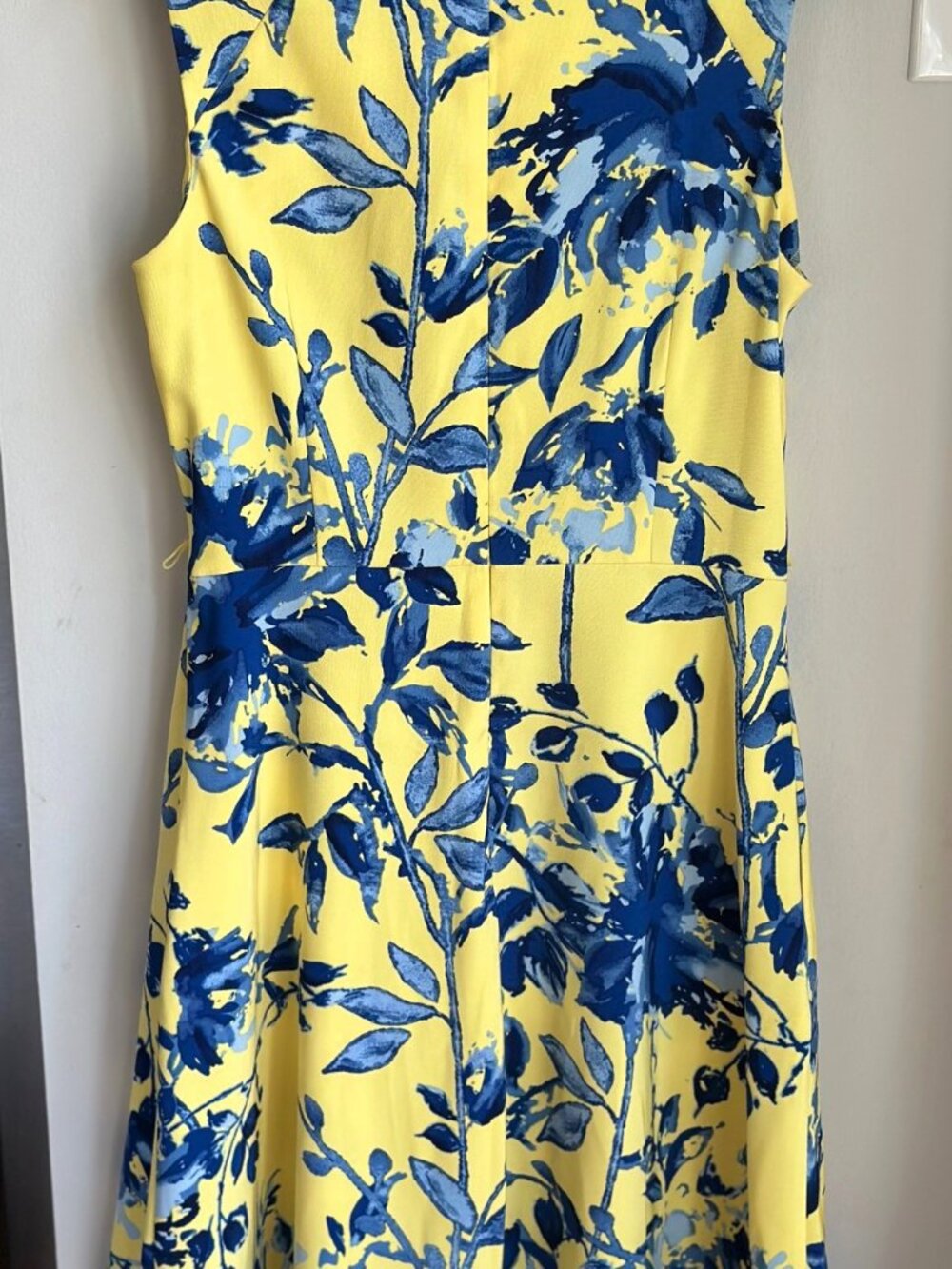 Yellow floral dress from Dress Barn, size 6 - Picture 2 of 7